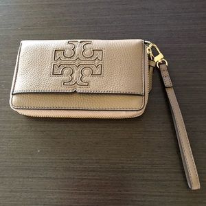 TORY BURCH Harper Zip Smartphone Wristlet